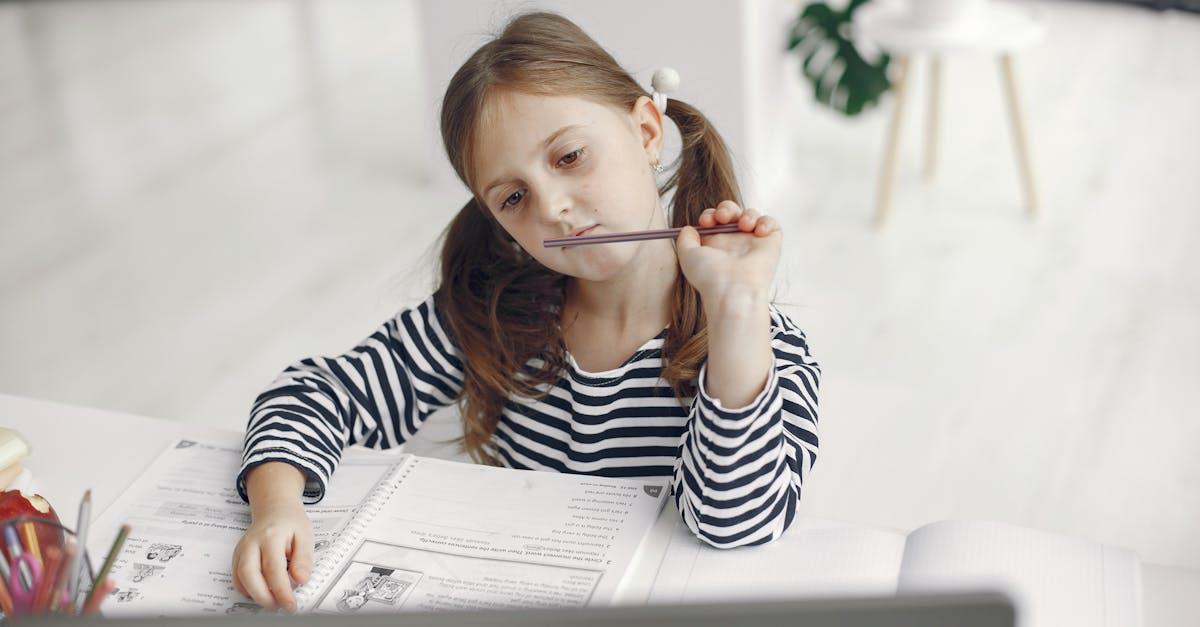 Iskry radości czy ziewanie? 7 sygnałów, że Twoje dziecko naprawdę lubi zajęcia dodatkowe