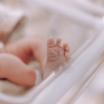 Goście mile widziani, ale z planem: jak ułożyć odwiedziny po narodzinach