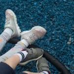 Małe stopy, wielkie kroki: szkolne buty tak wygodne, że dziecko nie będzie chciało ich zdjąć